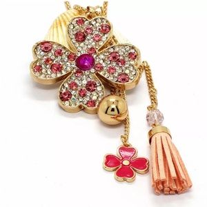 LUCKY SPRING 4 MOTIFS PINK GOLD NECKLACE